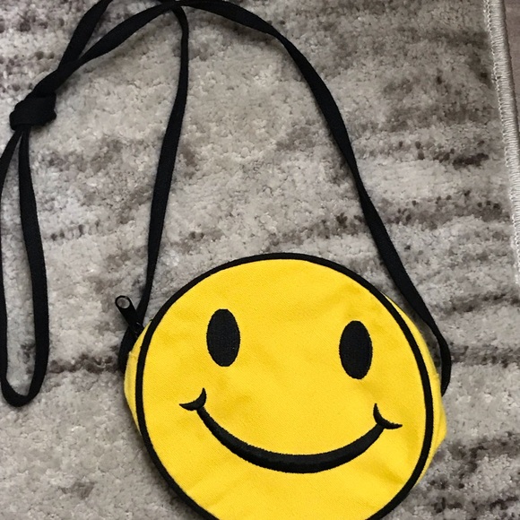 90s Vintage Yellow Smiley Face Bag - Picture 2 of 3